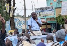 “You Sold Our Party to Museveni”- FDC’s Mafabi Faces Hostility During Rukungiri Campaign Rally